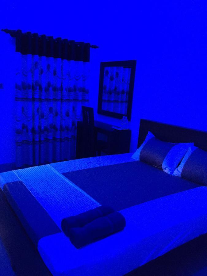 Us Motel Colombo Homagama Kültér fotó